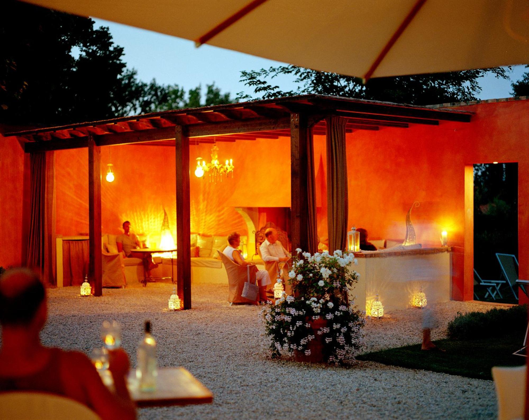 Fontelunga Hotel & Villas Pozzo  Bagian luar foto
