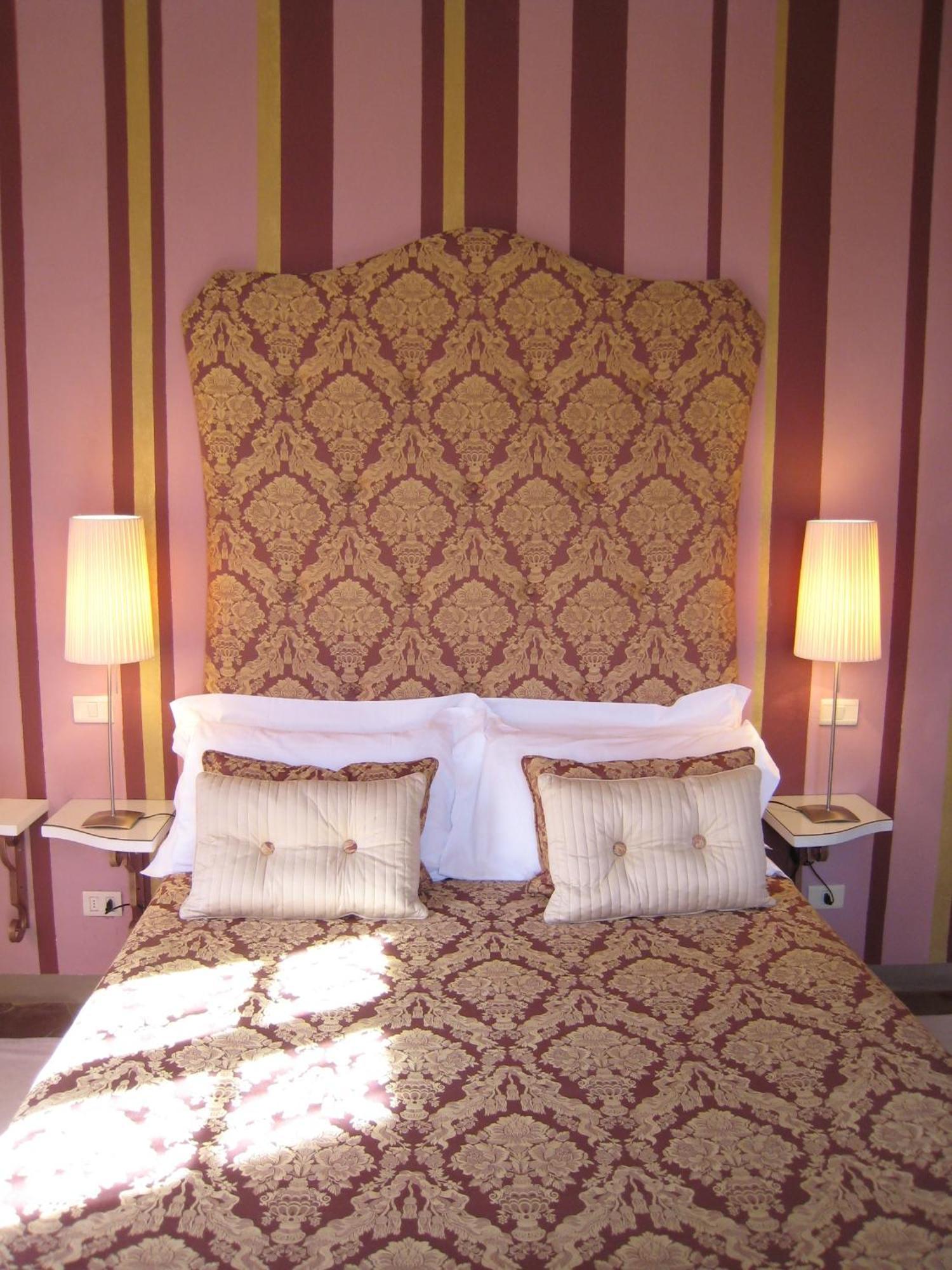 Fontelunga Hotel & Villas Pozzo  Bagian luar foto